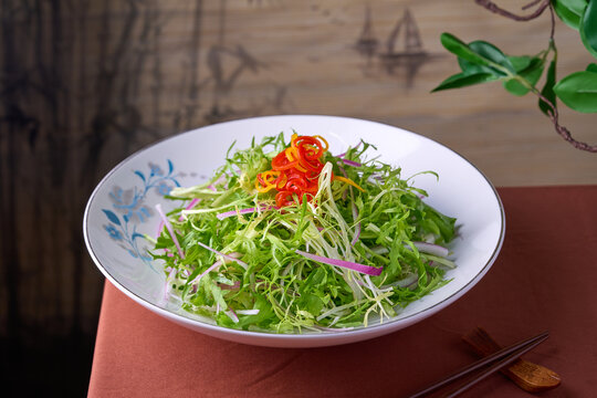 捞汁养生苦菊