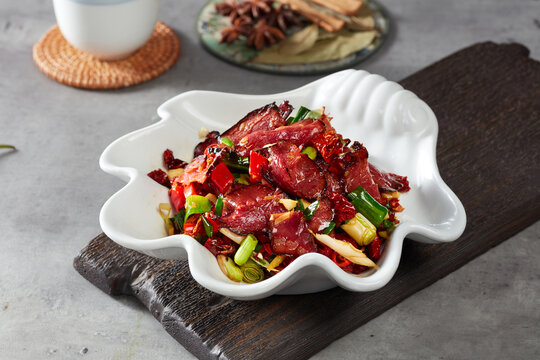 小炒腊牛肉