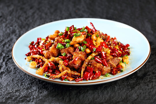 香辣鱿鱼鸡干锅鱿鱼鸡