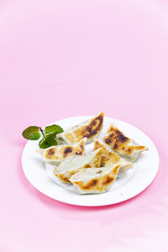 香煎韭菜饺子