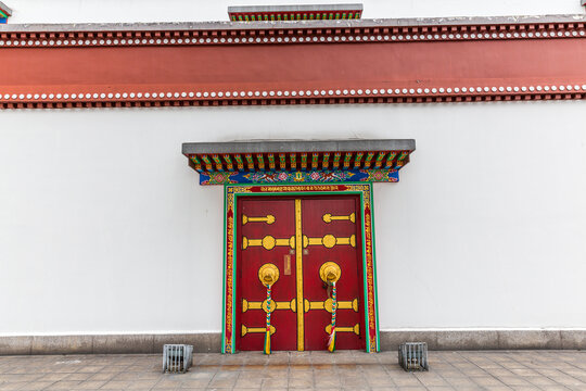 藏族传统建筑雕饰
