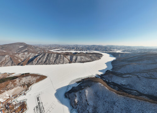 宽甸县青山湖冬季雪景航拍