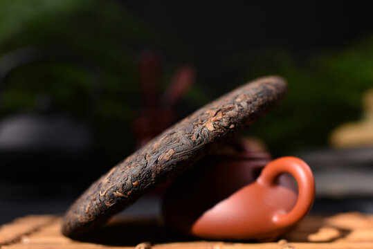 云南普洱茶熟茶茶饼