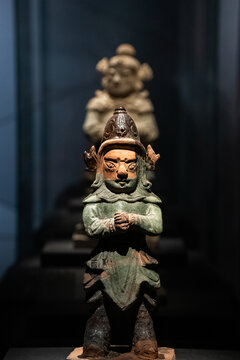 彩釉陶将军俑明代文物四川成都博物馆