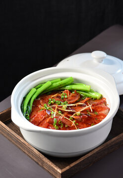 腊味煲仔饭