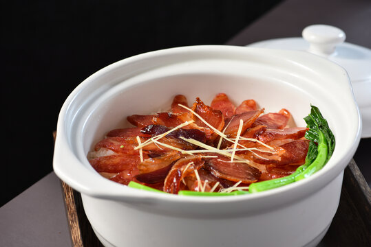 腊味煲仔饭