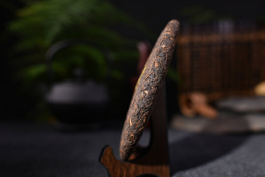 云南骏胜号普洱熟茶茶饼