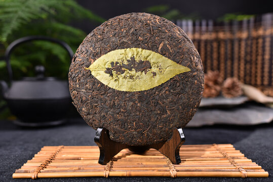 云南普洱茶熟茶邦东茶饼