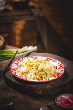 中式复古风格炝炒莲白