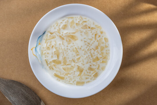 海石花西米露