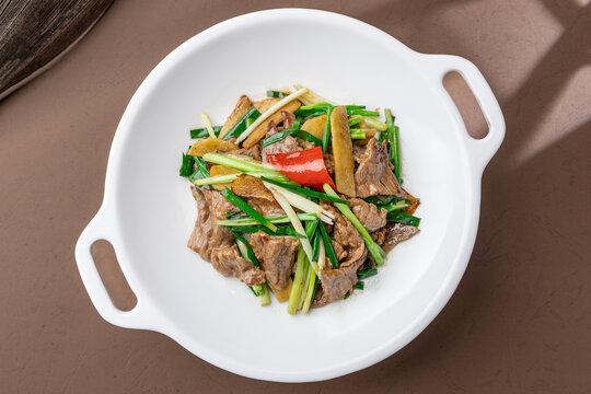 姜葱炒牛肉