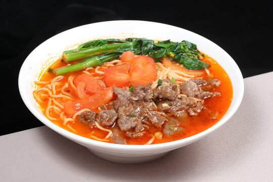 西红柿鸡蛋羊肉面