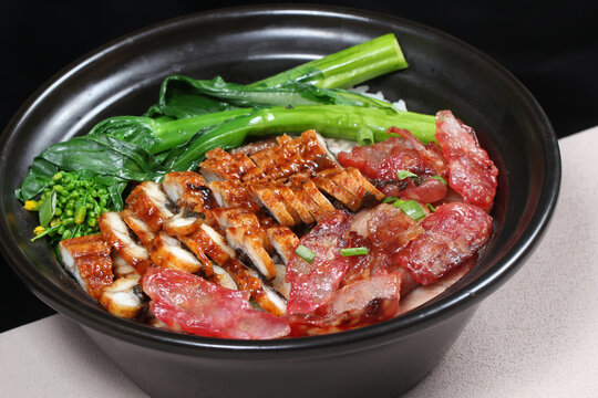 腊味鳝鱼煲仔饭