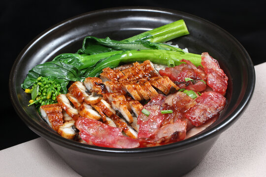 腊味煲仔饭