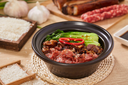 腊味煲仔饭