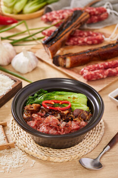 腊味煲仔饭