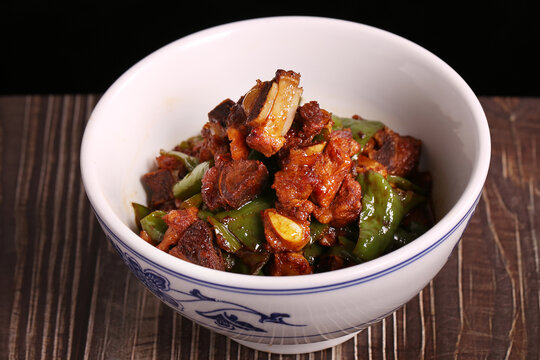 红烧排骨