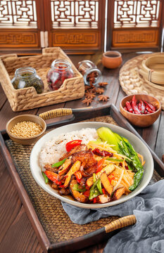 香干炒肉饭
