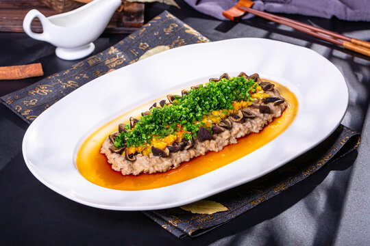 鸡枞菌肉饼