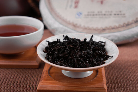 云南普洱茶临沧茶区勐库熟茶汤色