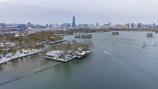 雪后济南大明湖航拍