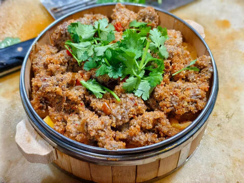 粉蒸羊肉格格