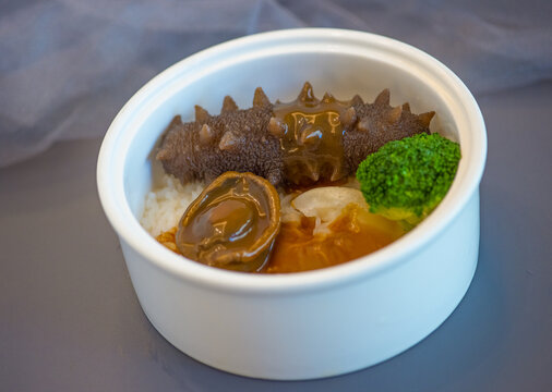 鲍汁三宝扣饭