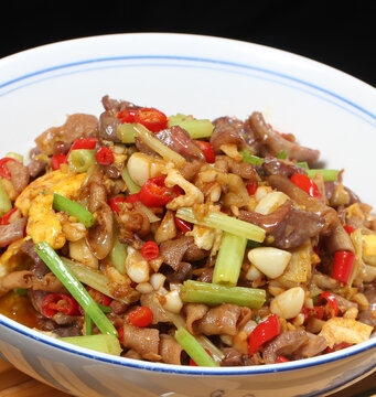 小炒鸭杂