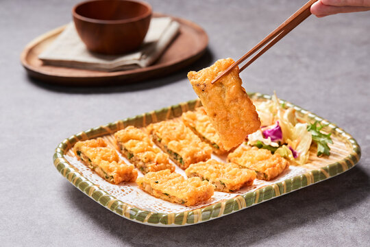 手工韭菜肉脆壳