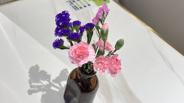 餐桌花瓶