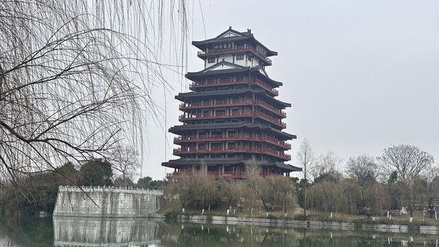 西寺塔