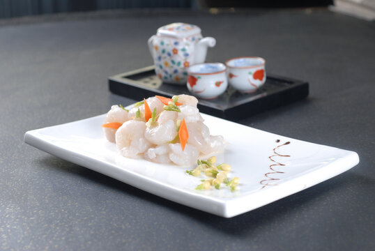 茉莉虾仁
