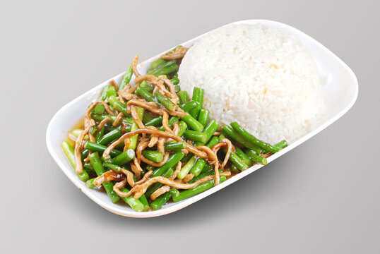 肉丝蒜苔饭
