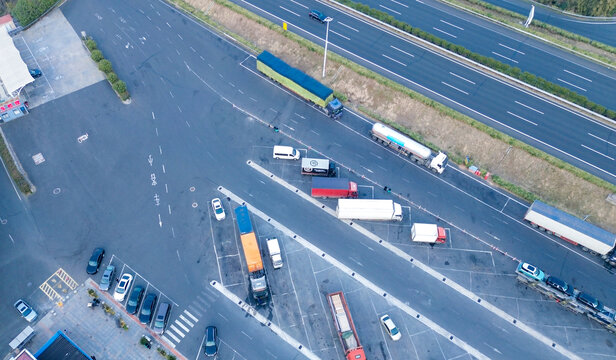 高速公路服务区