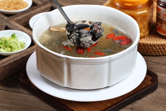 乌鸡汤