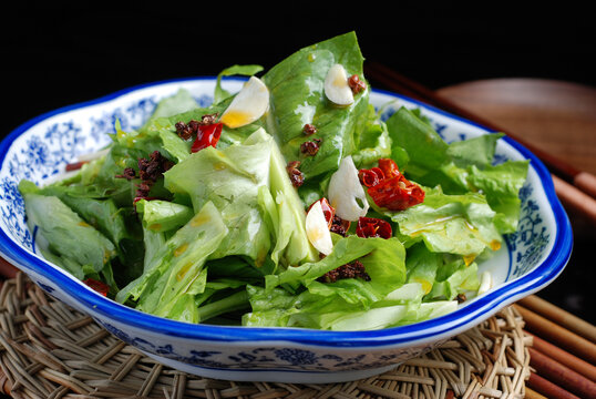 冷呛油麦菜