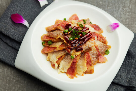 蒸腊牛肉
