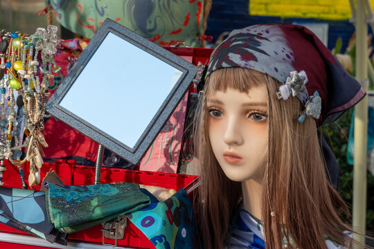 女孩人偶
