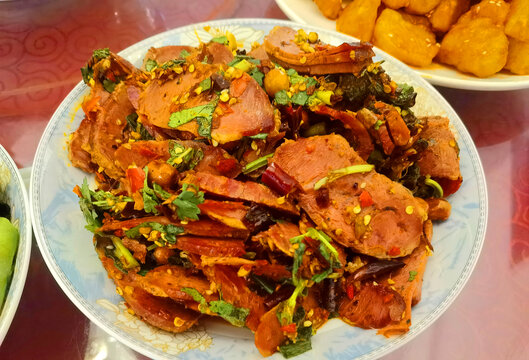 卤猪头肉