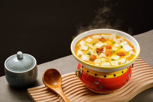 鲜蟹黄豆腐