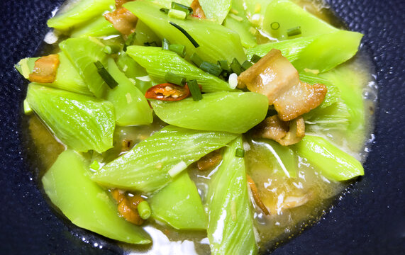 腊肉莴笋
