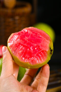 红心芭乐
