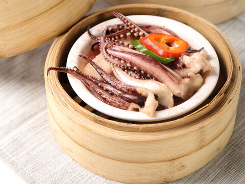 姜葱鱿鱼须蒸鱿鱼须