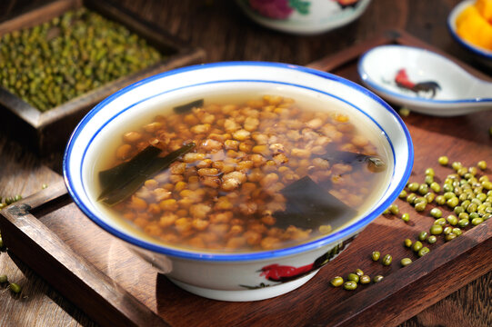 绿豆海带糖水