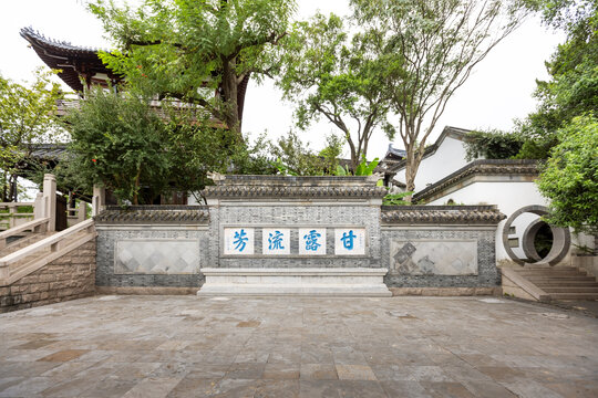 镇江北固山
