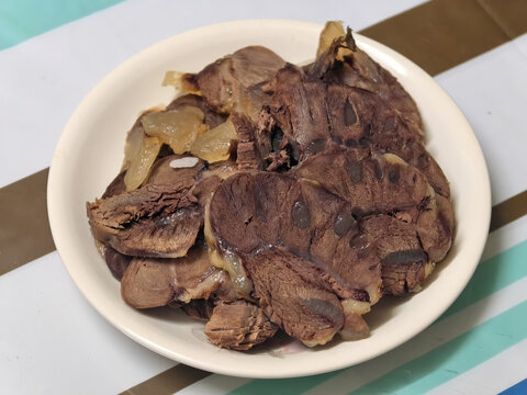 白切牛肉