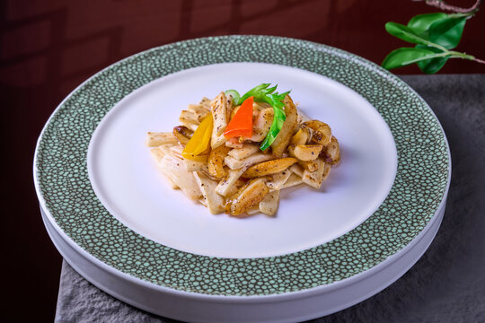 炒鲜鲍