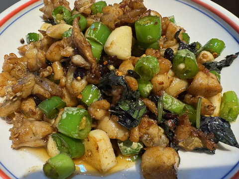 辣子鸡丁