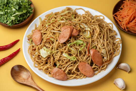火腿炒面
