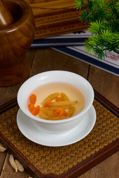 麦冬枸杞养生茶